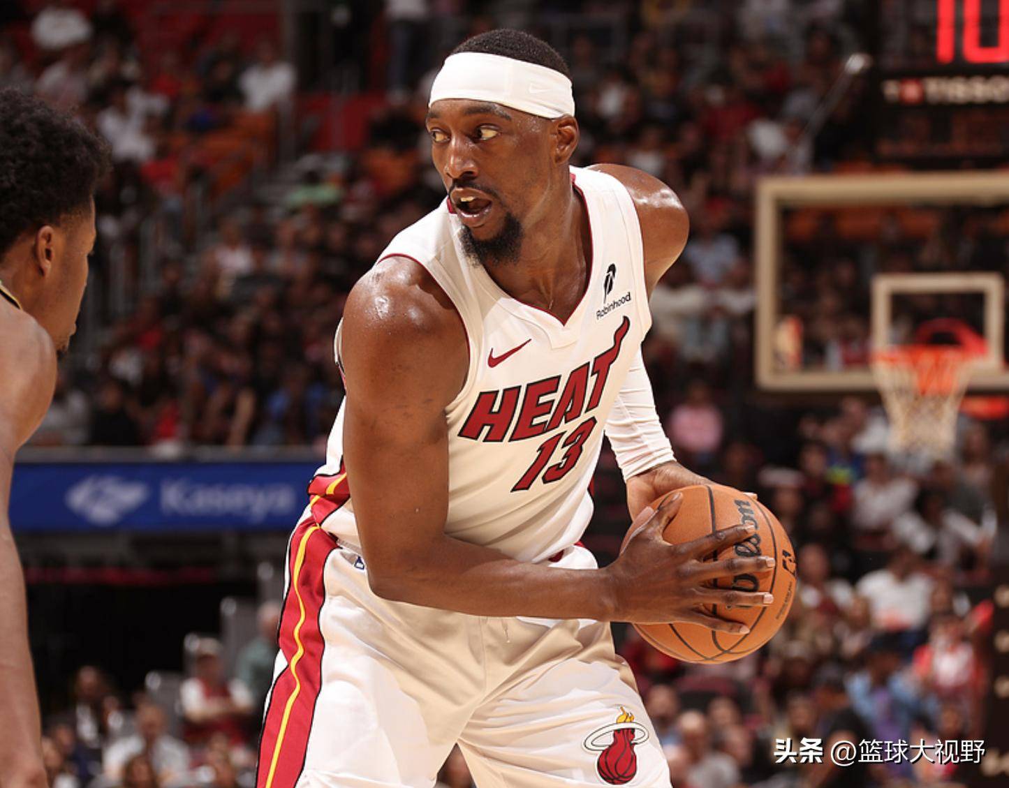 热火B队逆转篮网B队，巴恩斯惊艳世界