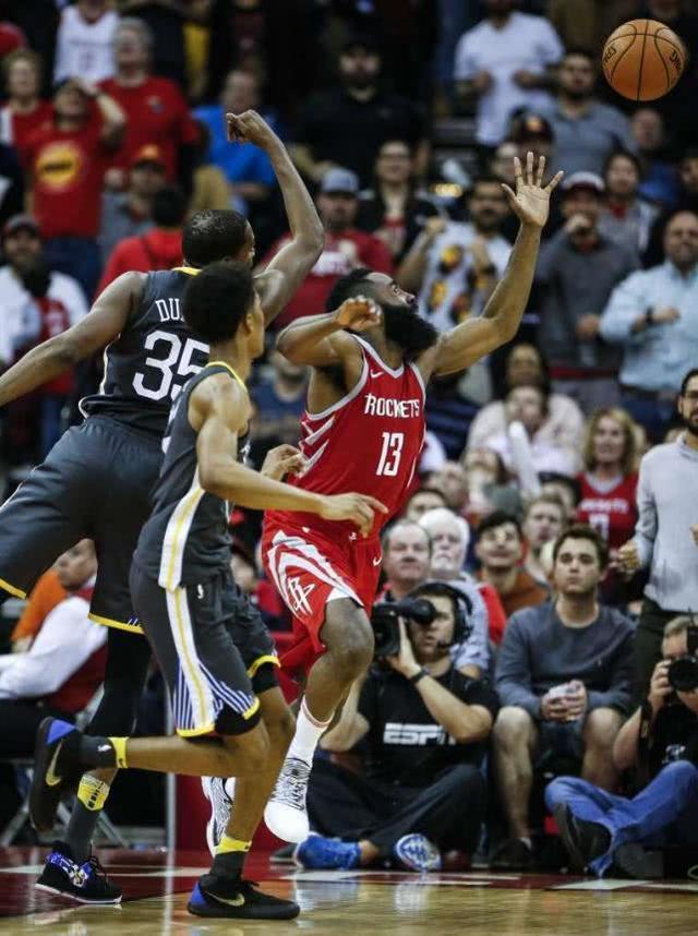 Valorant迎来宿敌之战，恩怨再续