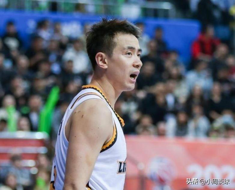 关于公牛横扫天津队，赵继伟高光表现的信息
