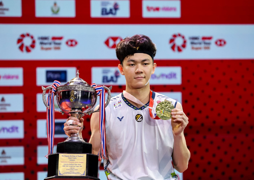 泰国队轻取法国队，李梓嘉惊艳四座