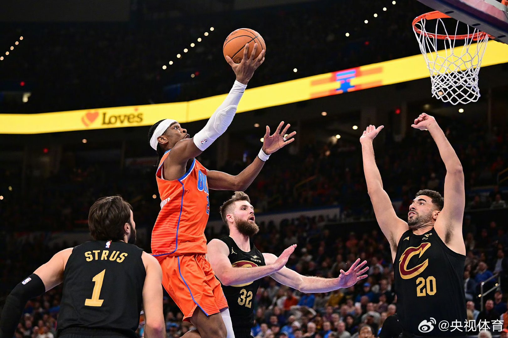 猛龙轻取骑士，字母哥带队取胜