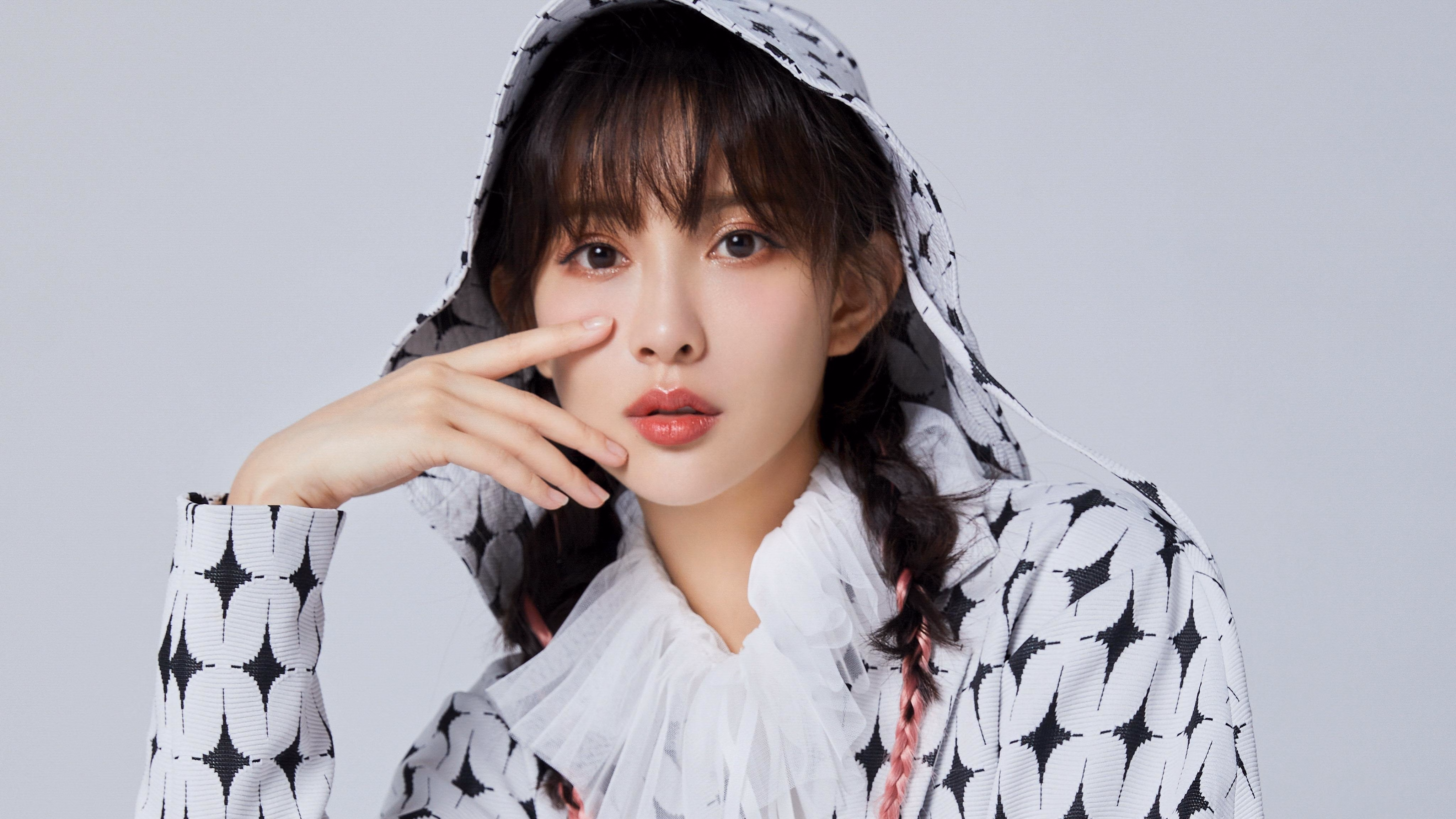 扩展，绝境中的天神下凡，奥运门票之战，莱万闪耀定义伟大之夜