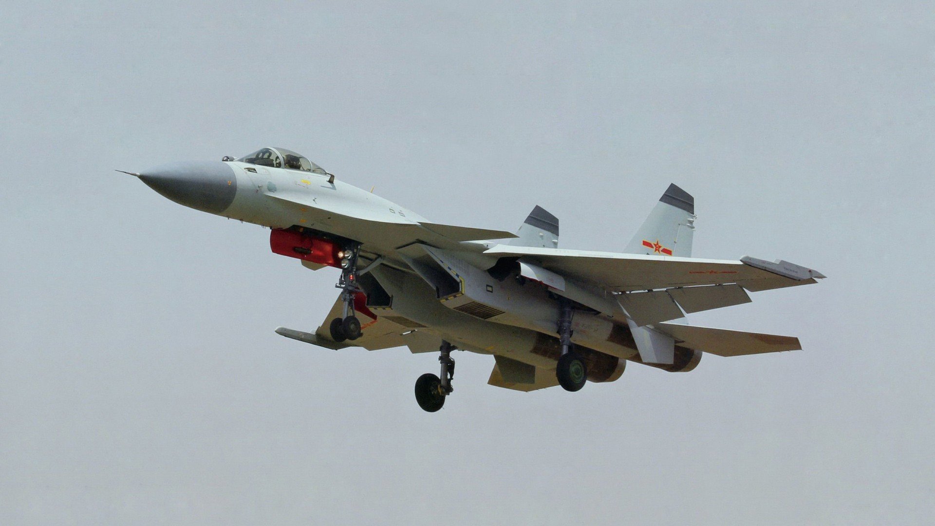 极速时刻，当F1赛道遇见篮球场的鹈鹕弯