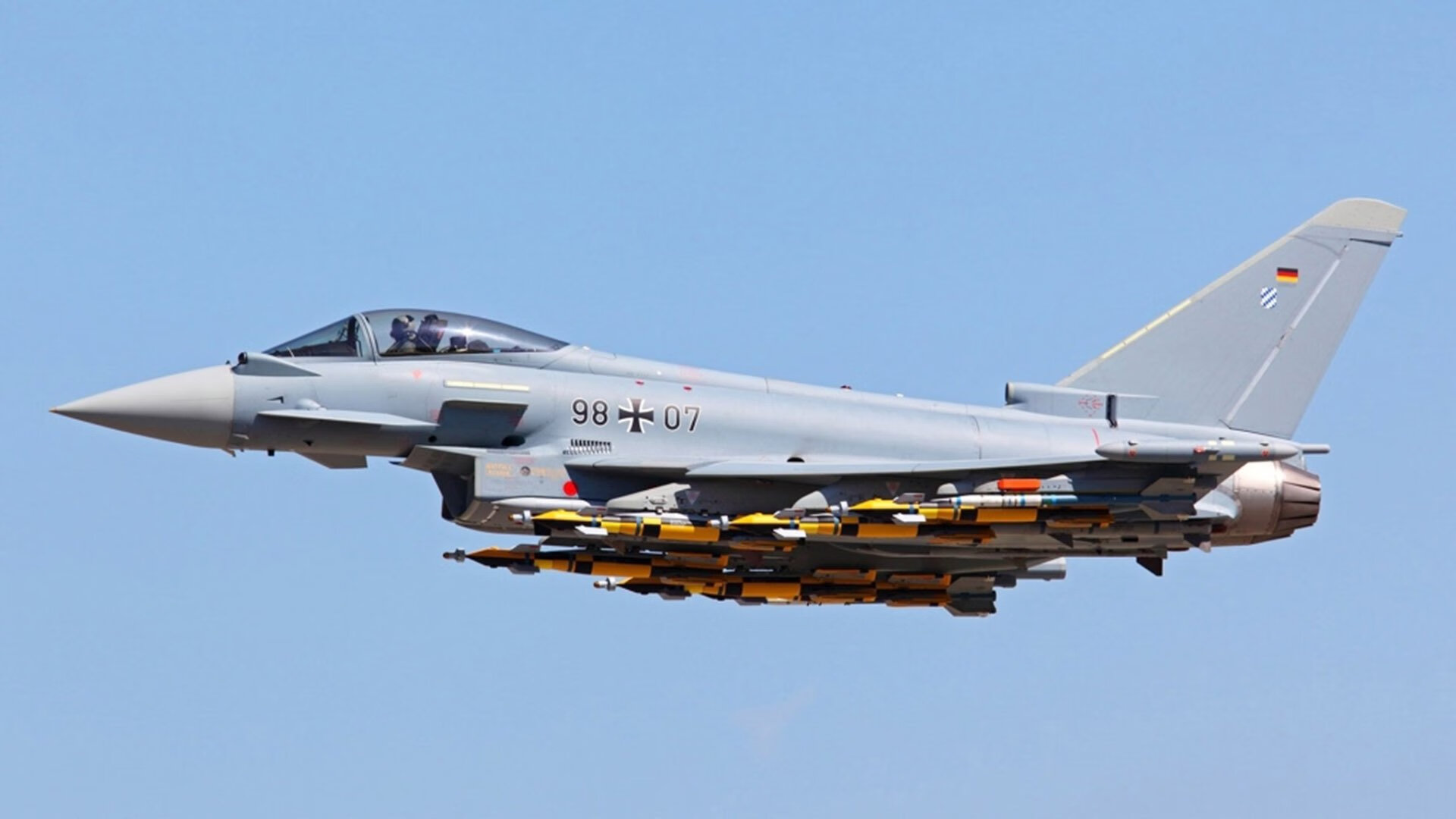 天空的掌控者，布克制空式发挥引领山西队全面压制鹈鹕