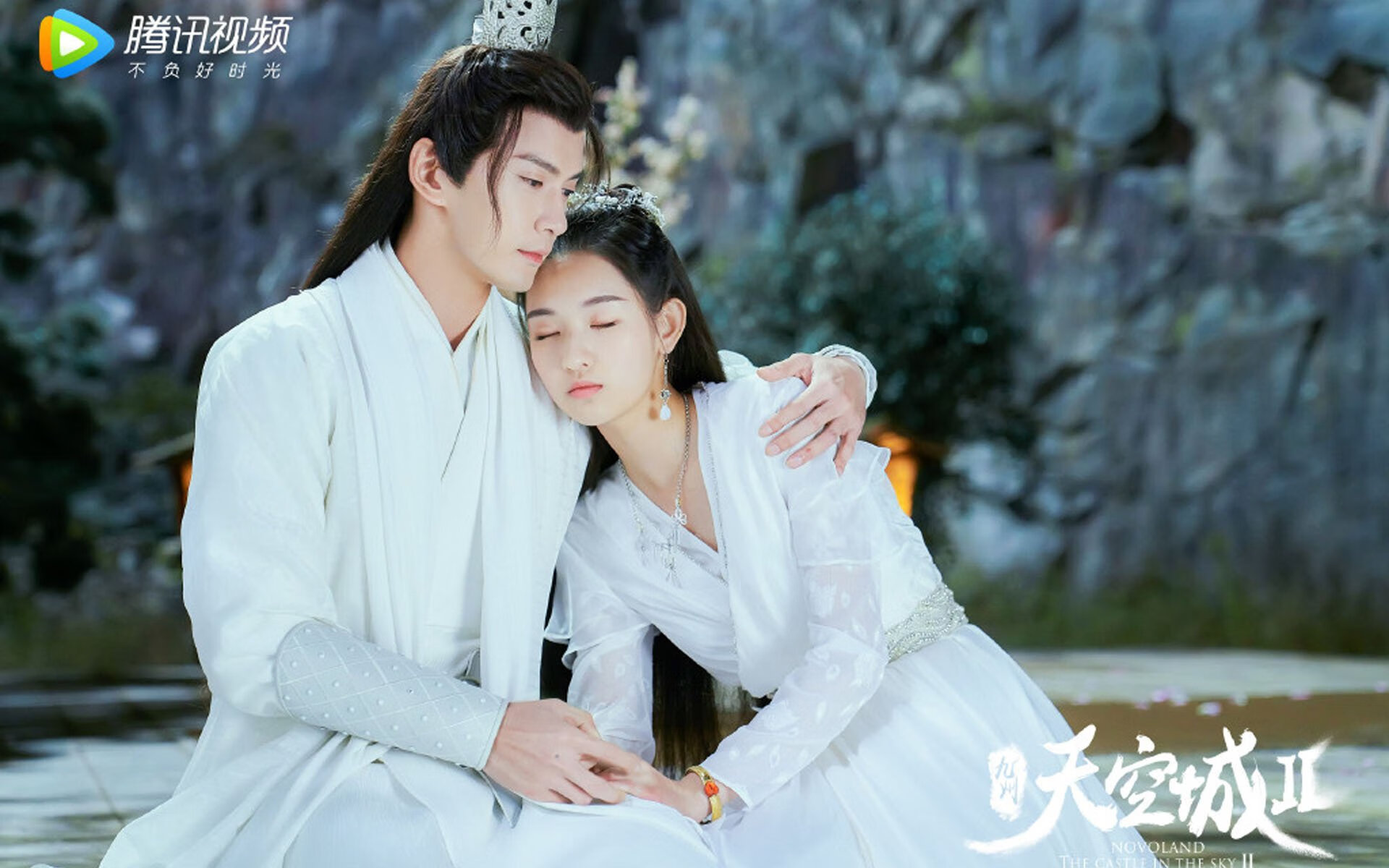 思维扩展，的核心矛盾点在于跨界混搭—将F1赛车的极限竞速、CBA广厦队的团队篮球，与NBA湖人队的巨星风采强行并置。可以朝以下几个方向拓展