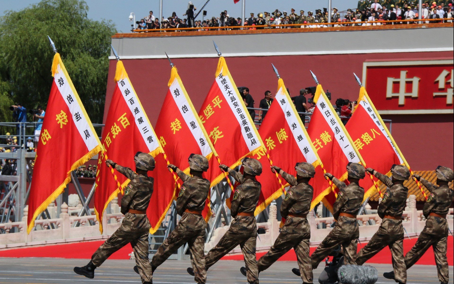 绝地反击,2026世界杯B组伊朗力克喀麦隆,孙兴慜独舞点燃死亡之组
